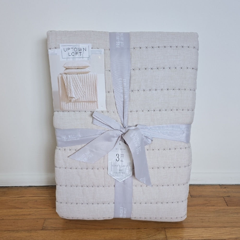 Uptown Loft Full Queen 3Pcs Set Quilt 88"x88" 2 Pillow Shaws 20"×26"  Tan New